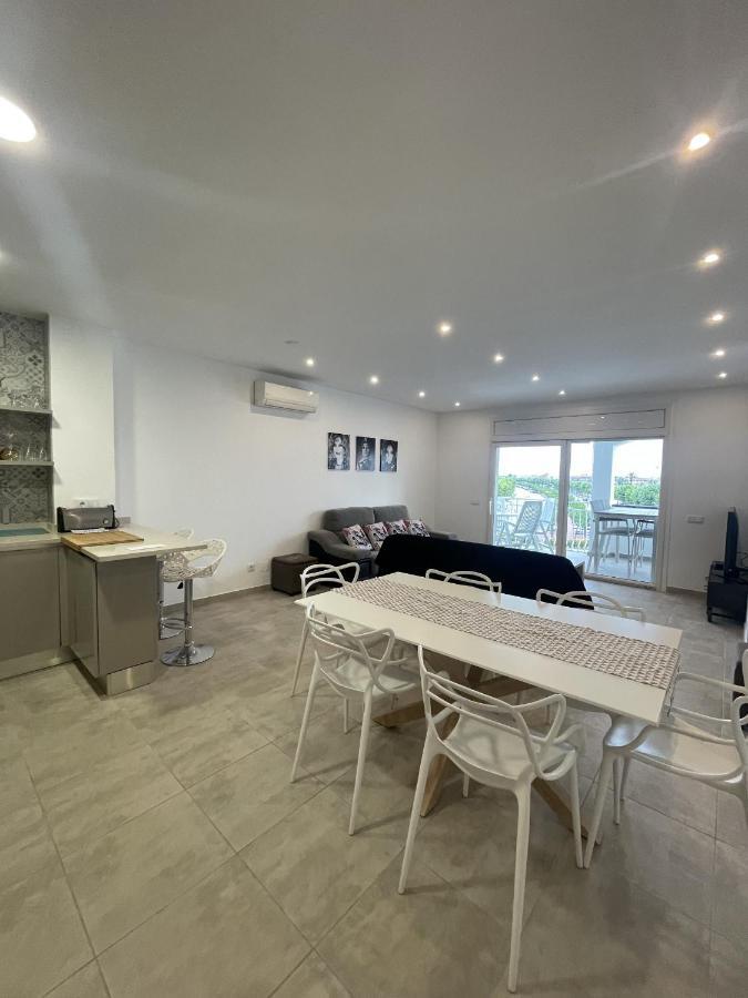 Welcs Apartamento 078 Emp Con Inmejorables Vistas Empuriabrava Ngoại thất bức ảnh